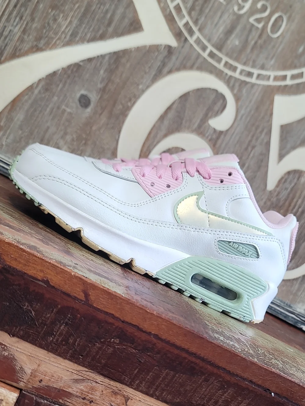 🔥 Nike Air Max 90 LTR Special Edition "Pink Foam/ Honeydew" Wmns 8, Like New - Picture 3 of 15